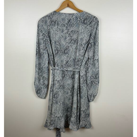 Gianni Bini Womens Snake Print Laura Wrap Dress in Grey Sz L | Office Flowy - Picture 9 of 13